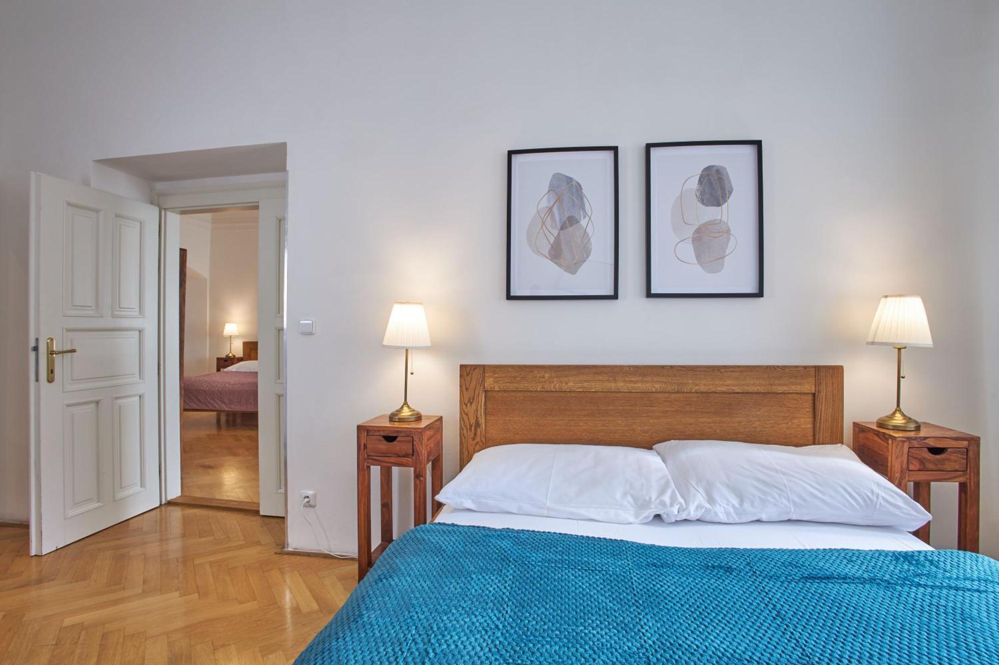 Charles Bridge Apartament *